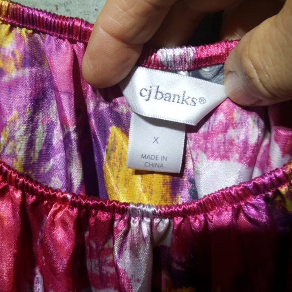 CJ Banks top - Picture 2 of 4